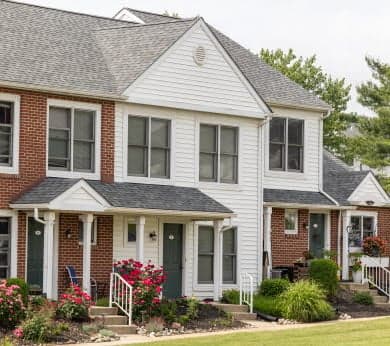 Bentley Ext_resize_346X519_crop_367X390_66_-10.JPG